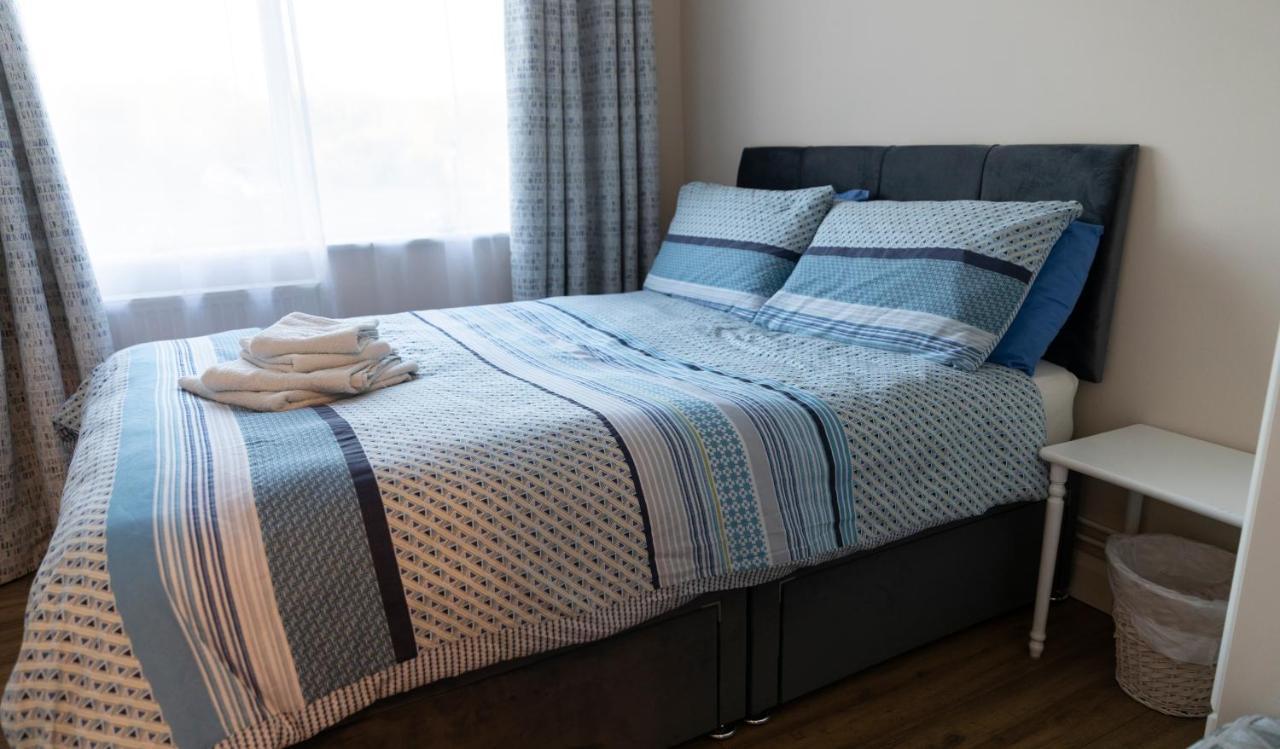 Barrybeag 1 Bedroom Apartments Баливоган Екстериор снимка